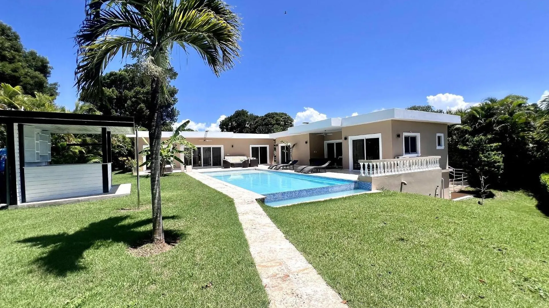 Casa Linda 756 - 5Br Modern Villa In Sosua의 연락처